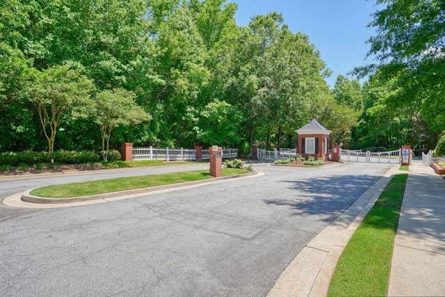 3412 Waters Edge Trail, Roswell, GA 30075