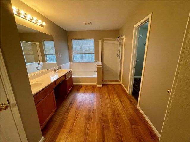 800 Orchard ST, Cedar Park, TX 78613