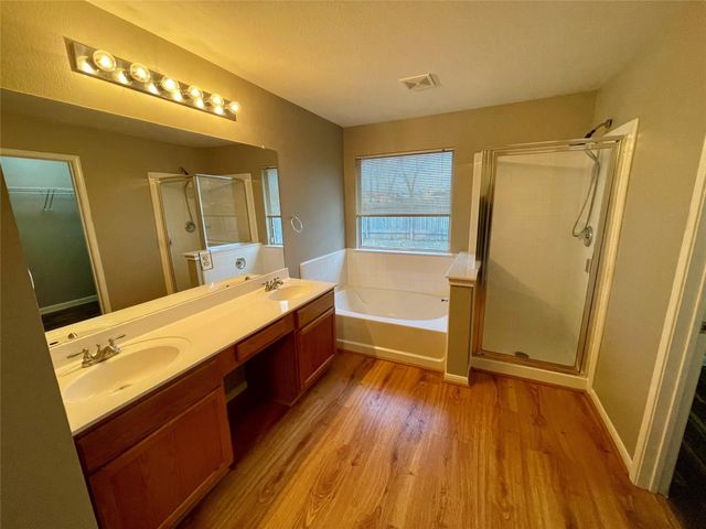 800 Orchard ST, Cedar Park, TX 78613