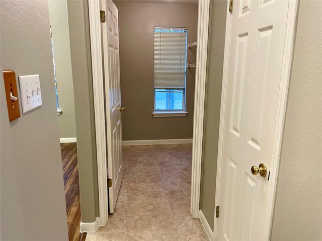 800 Orchard ST, Cedar Park, TX 78613