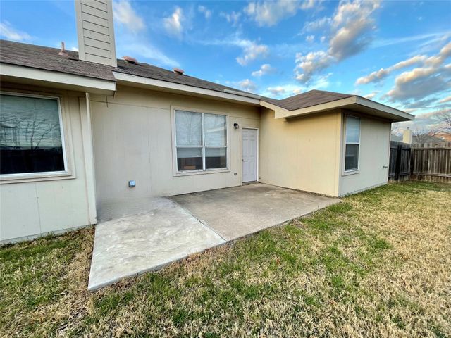 800 Orchard ST, Cedar Park, TX 78613