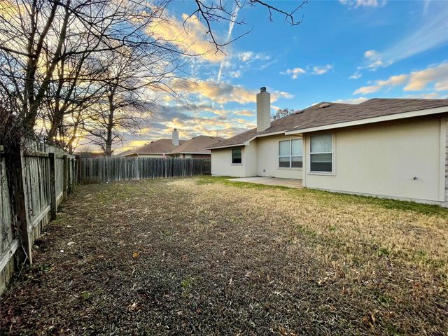 800 Orchard ST, Cedar Park, TX 78613