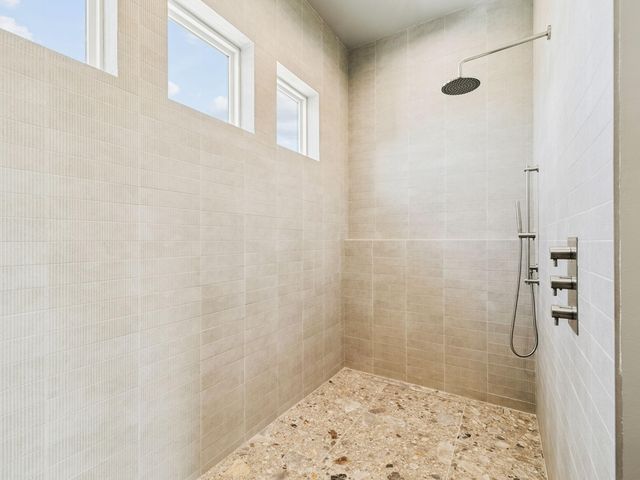 21804 Sunset Avenue, Panama City Beach, FL 32413