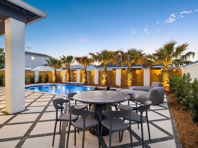 21804 Sunset Avenue, Panama City Beach, FL 32413