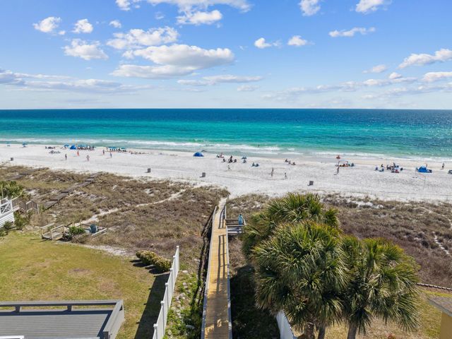 21804 Sunset Avenue, Panama City Beach, FL 32413