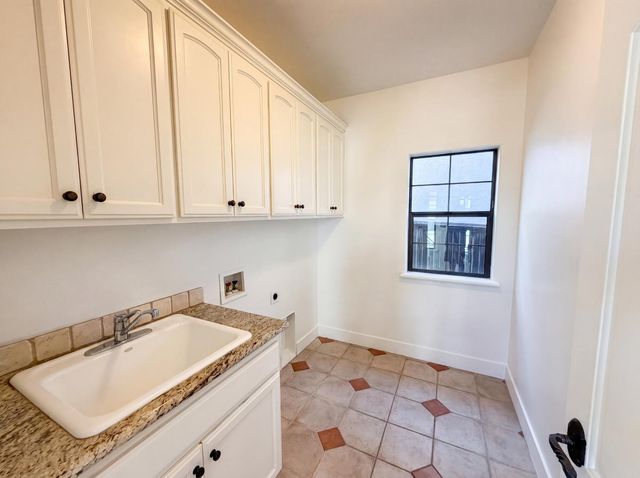 3172 Chasen Dr, Cameron Park, CA 95682