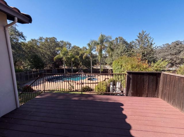 3172 Chasen Dr, Cameron Park, CA 95682