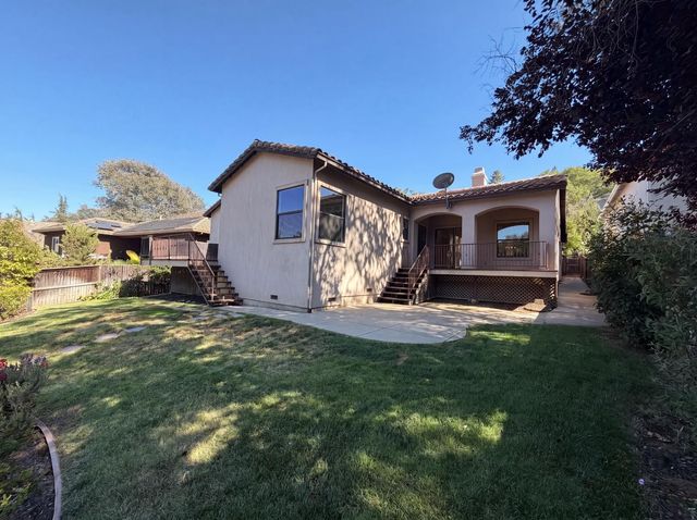 3172 Chasen Dr, Cameron Park, CA 95682