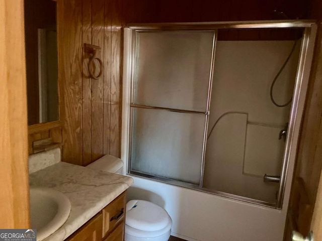 109 Lincoln Drive, Glennville, GA 30427