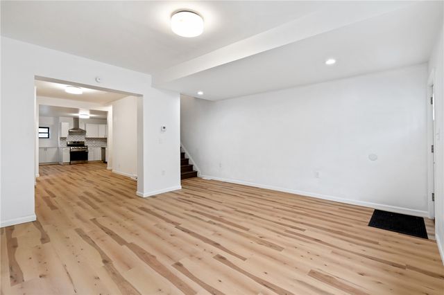 5202 Keystone St, Lawrenceville, PA 15201