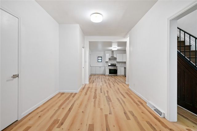 5202 Keystone St, Lawrenceville, PA 15201