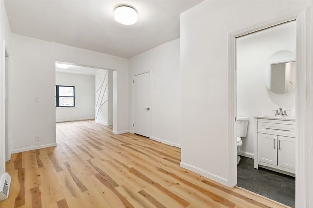 5202 Keystone St, Lawrenceville, PA 15201