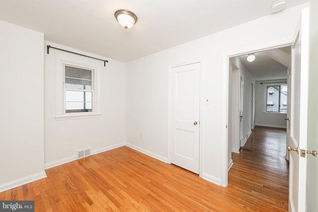 82 2ND AVE, Broomall, PA 19008