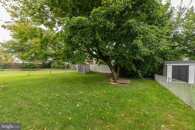 82 2ND AVE, Broomall, PA 19008