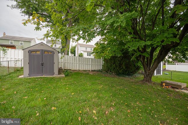 82 2ND AVE, Broomall, PA 19008