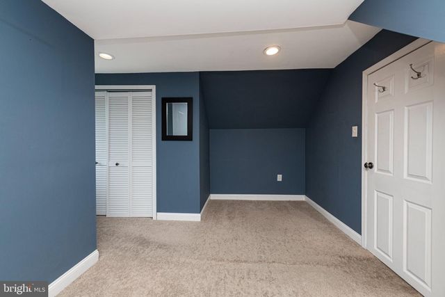 82 2ND AVE, Broomall, PA 19008