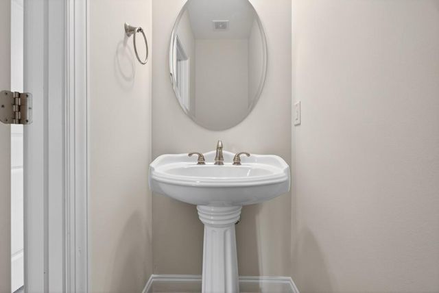 2607 Misty Rose Lane, Loganville, GA 30052