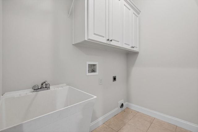 2607 Misty Rose Lane, Loganville, GA 30052