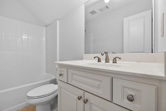 2607 Misty Rose Lane, Loganville, GA 30052