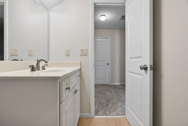 2607 Misty Rose Lane, Loganville, GA 30052