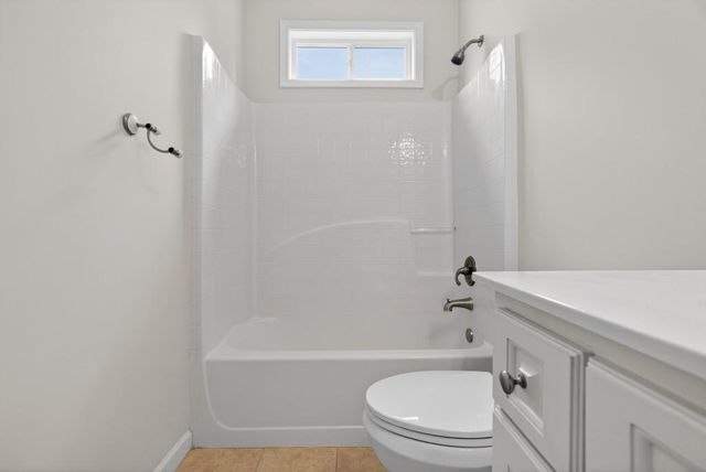 2607 Misty Rose Lane, Loganville, GA 30052