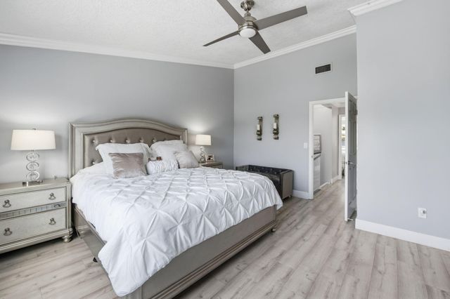 14040 Richwood Place, Davie, FL 33325