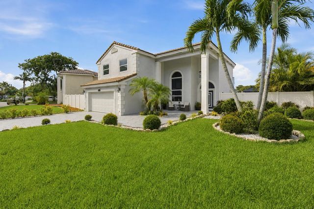 14040 Richwood Place, Davie, FL 33325