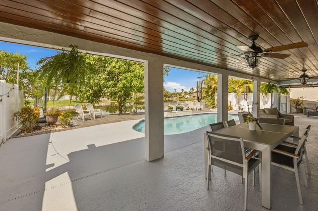 14040 Richwood Place, Davie, FL 33325