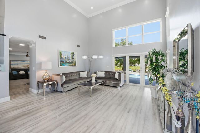 14040 Richwood Place, Davie, FL 33325