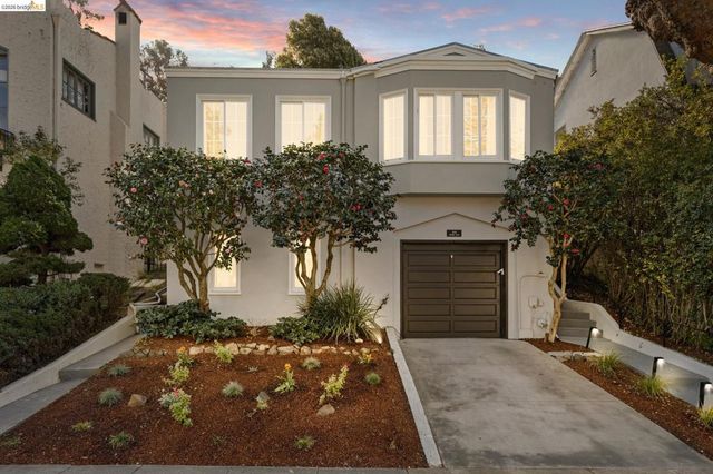 1019 Trestle Glen Rd, Oakland, CA 94610