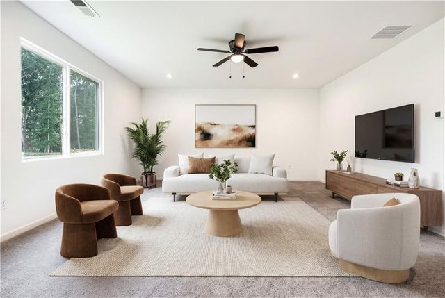 1377 R Liberty Park Drive, Braselton, GA 30517