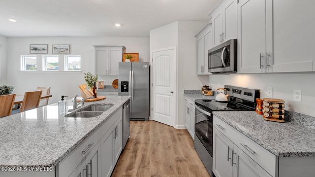 17 Powell Place, Byhalia, MS 38611