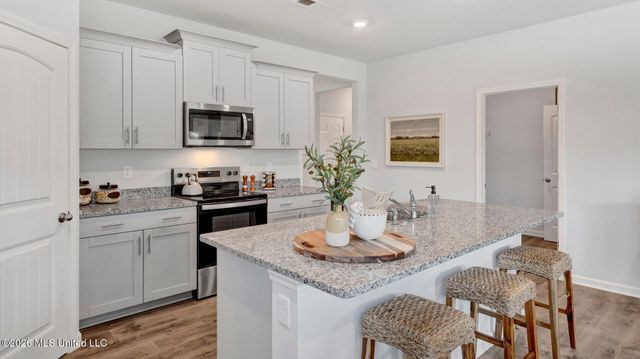 17 Powell Place, Byhalia, MS 38611