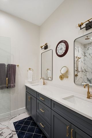 3139 N Central Park Avenue 3, Chicago, IL 60618