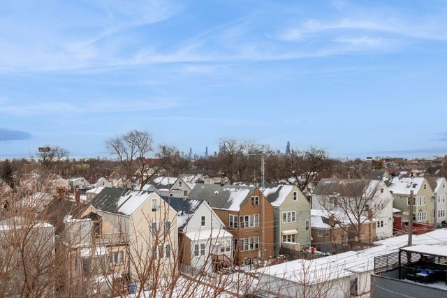 3139 N Central Park Avenue 3, Chicago, IL 60618