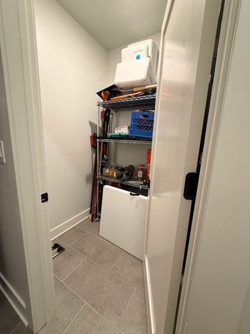 3139 N Central Park Avenue 3, Chicago, IL 60618