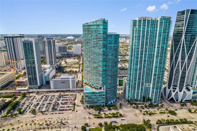 888 Biscayne Boulevard 2101, Miami, FL 33132