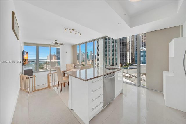 888 Biscayne Boulevard 2101, Miami, FL 33132