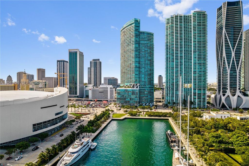 888 Biscayne Boulevard 2101, Miami, FL 33132
