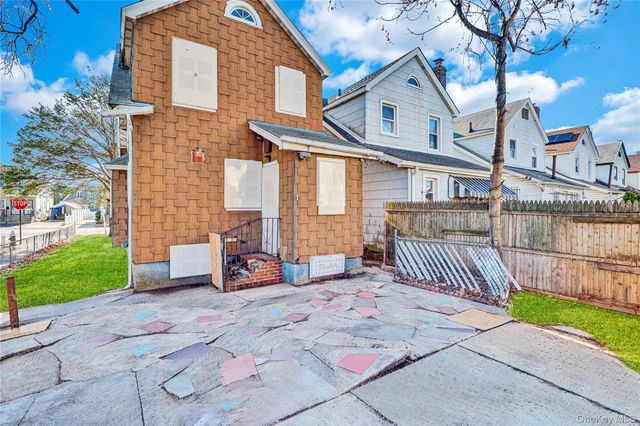 176-43 120th Avenue, Jamaica, NY 11434