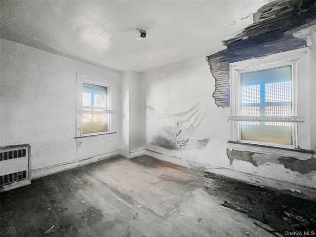 176-43 120th Avenue, Jamaica, NY 11434