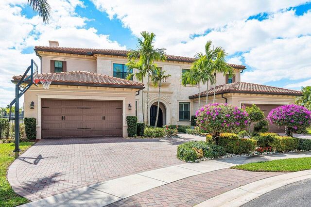 17511 Cadena Drive, Boca Raton, FL 33496