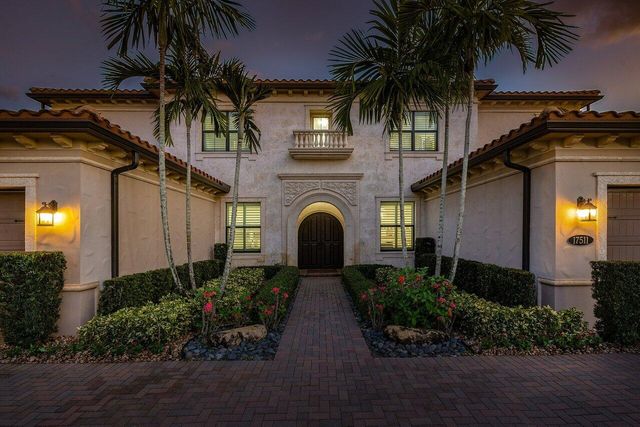 17511 Cadena Drive, Boca Raton, FL 33496