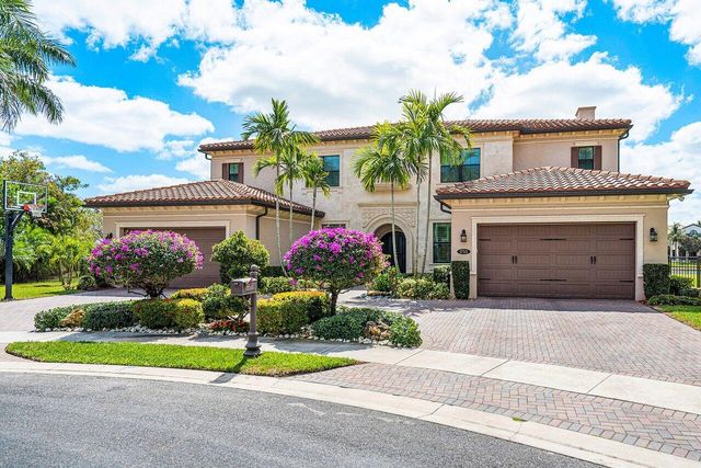 17511 Cadena Drive, Boca Raton, FL 33496