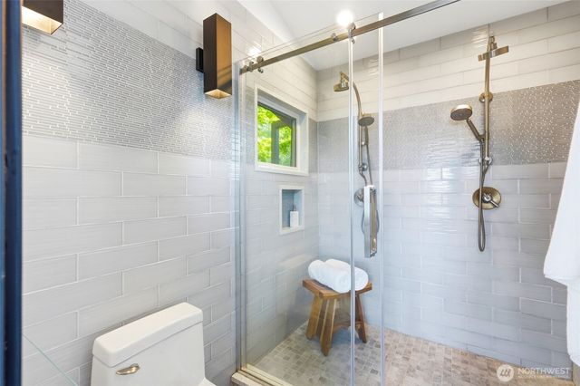 4101 Edith Point, Anacortes, WA 98221