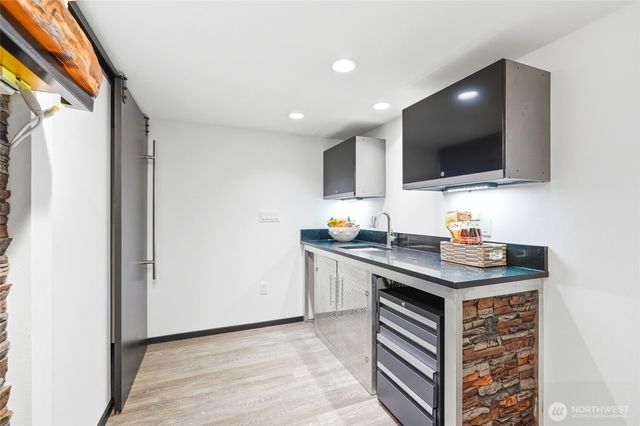 4101 Edith Point, Anacortes, WA 98221
