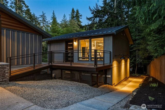 4101 Edith Point, Anacortes, WA 98221