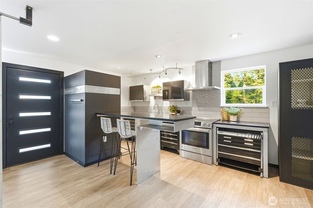 4101 Edith Point, Anacortes, WA 98221