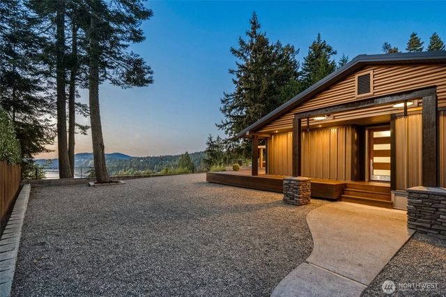 4101 Edith Point, Anacortes, WA 98221