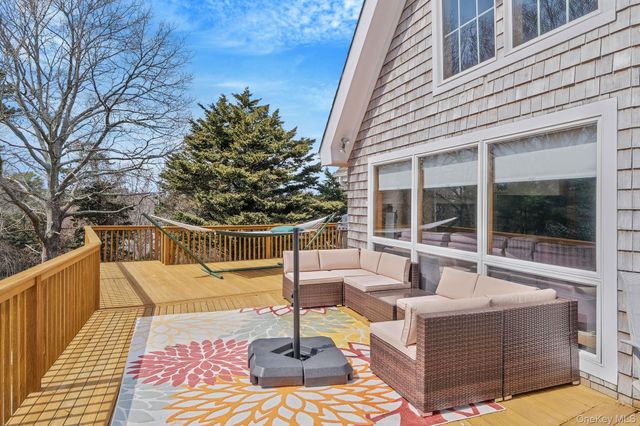 5 Ocean View Avenue, Southampton, NY 11968